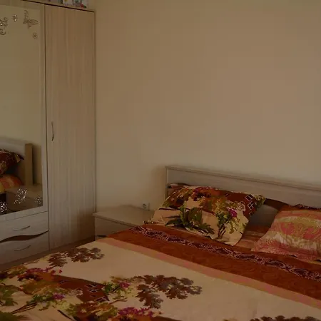 Apartment Chateau- Aheloy