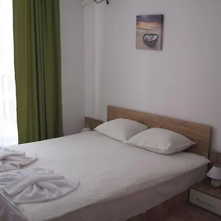Apartment Chateau- Aheloy Aheloy