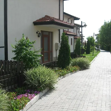 Apartment Chateau- Aheloy Apartament *